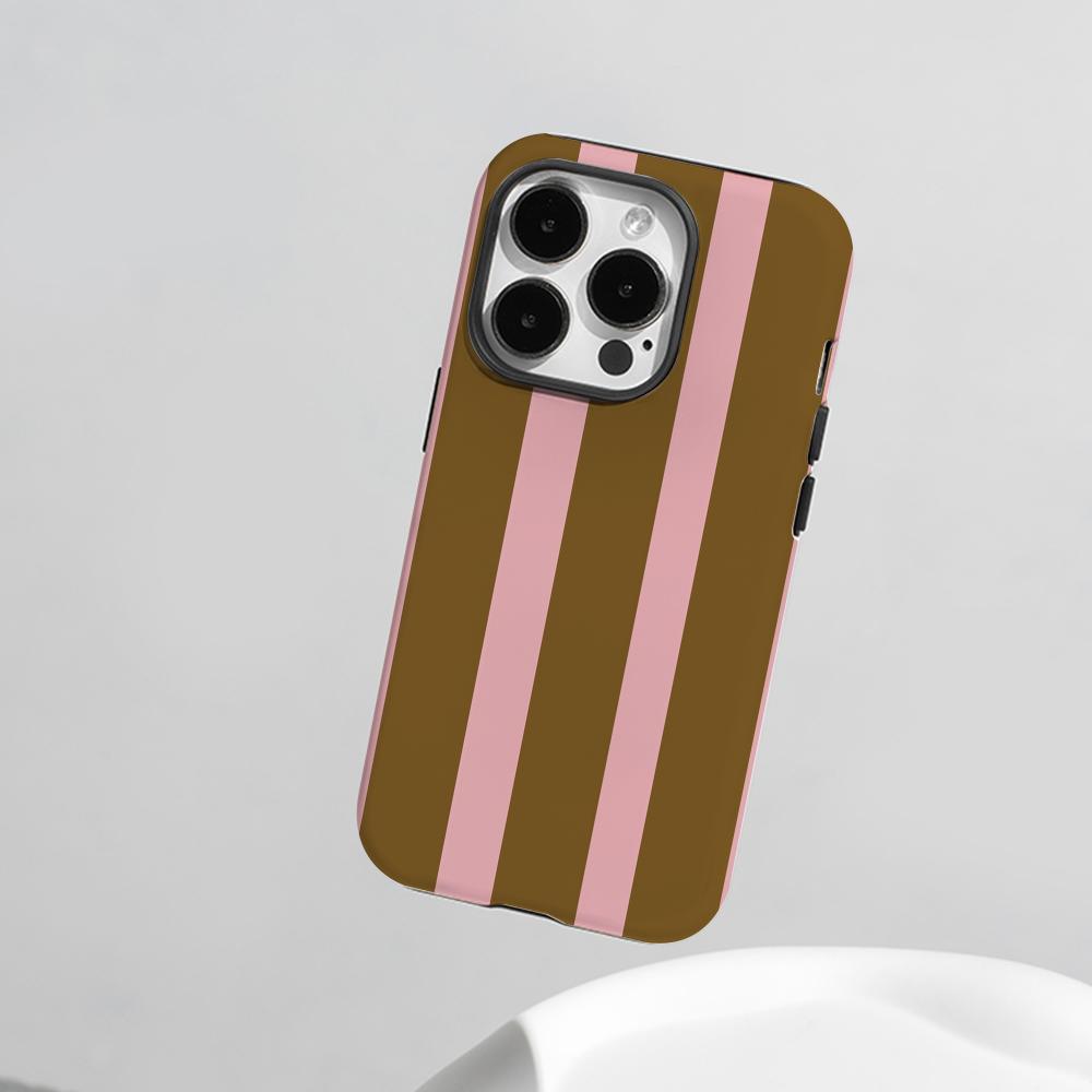 Moda Yatay Renkli Çizgili Tele - Apple Iphone 15 Pro Max incelemesi ve fiyatı